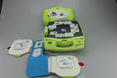 HJÄRTSTARTARE AED PLUS