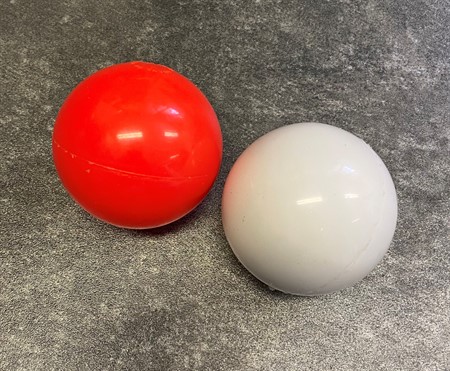 HELGJUTEN PLASTBOLL (LACROSSE)